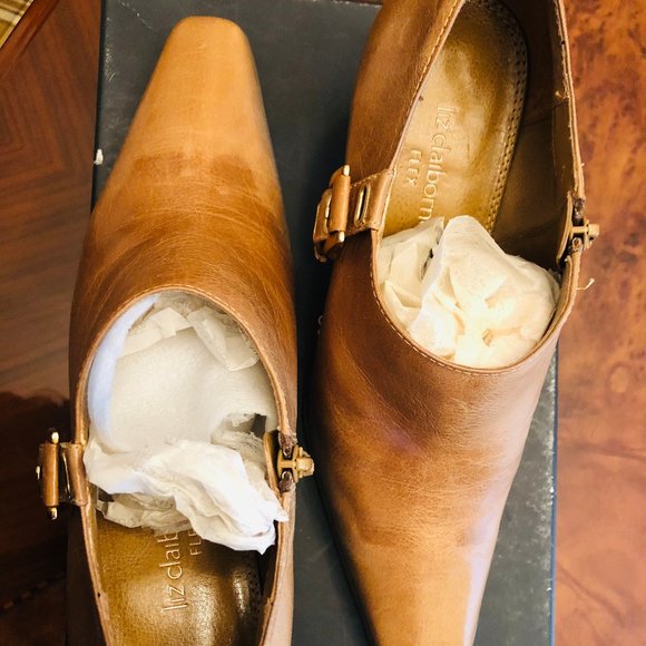 Liz Claiborne leather booties - Picture 2 of 4